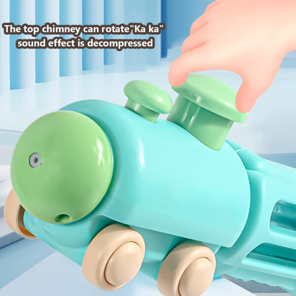 Kids Water Toys Summer Cartoon Train Shaped Pull Type Water Spray Toys For Outdoor Swimming Pool Beach green