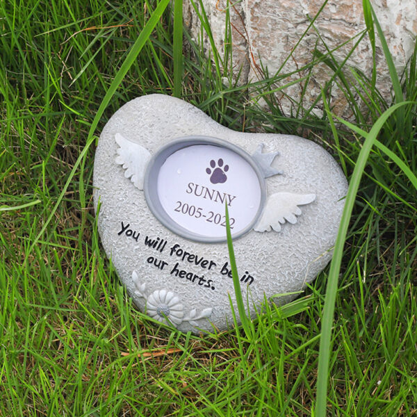 Paw Print Pet Tombstone Cat Memorial Stone Garden Realistic Resin Dog Paw Print Memorial Stone Indoor Outdoor Dog Cat Photo Frame Loss Of Pet Sympathy Gift angel Stone